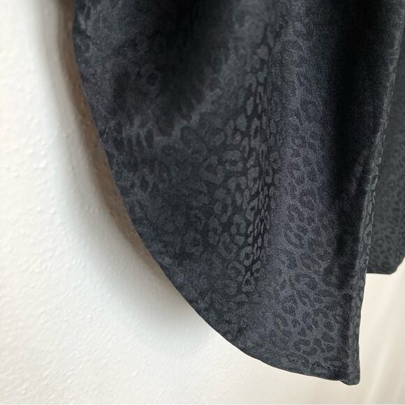 VICTORIA'S SECRET Camisole Womens L Tank Top Satin Black Cheetah Print Coquette - Picture 4 of 8